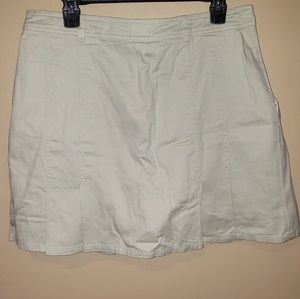 Sonoma sz 14 skort green light mint color